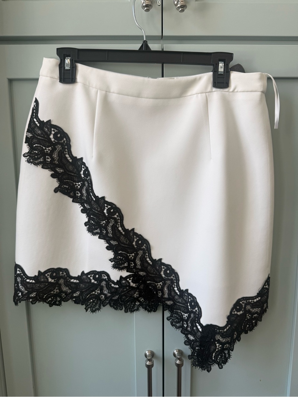 Commense White Asymmetrical Mini Skirt with Black Lace Trim